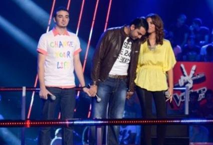 هل تجمع علاقة حب مقدّم "The Voice" والمشتركة لميا جمال؟